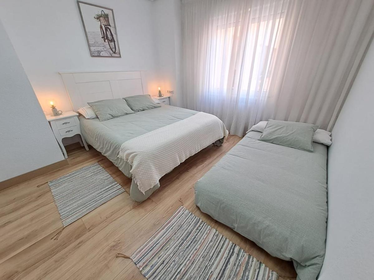 Apartamento De 120M2 Al Lado De Cabarceno 사론 외부 사진
